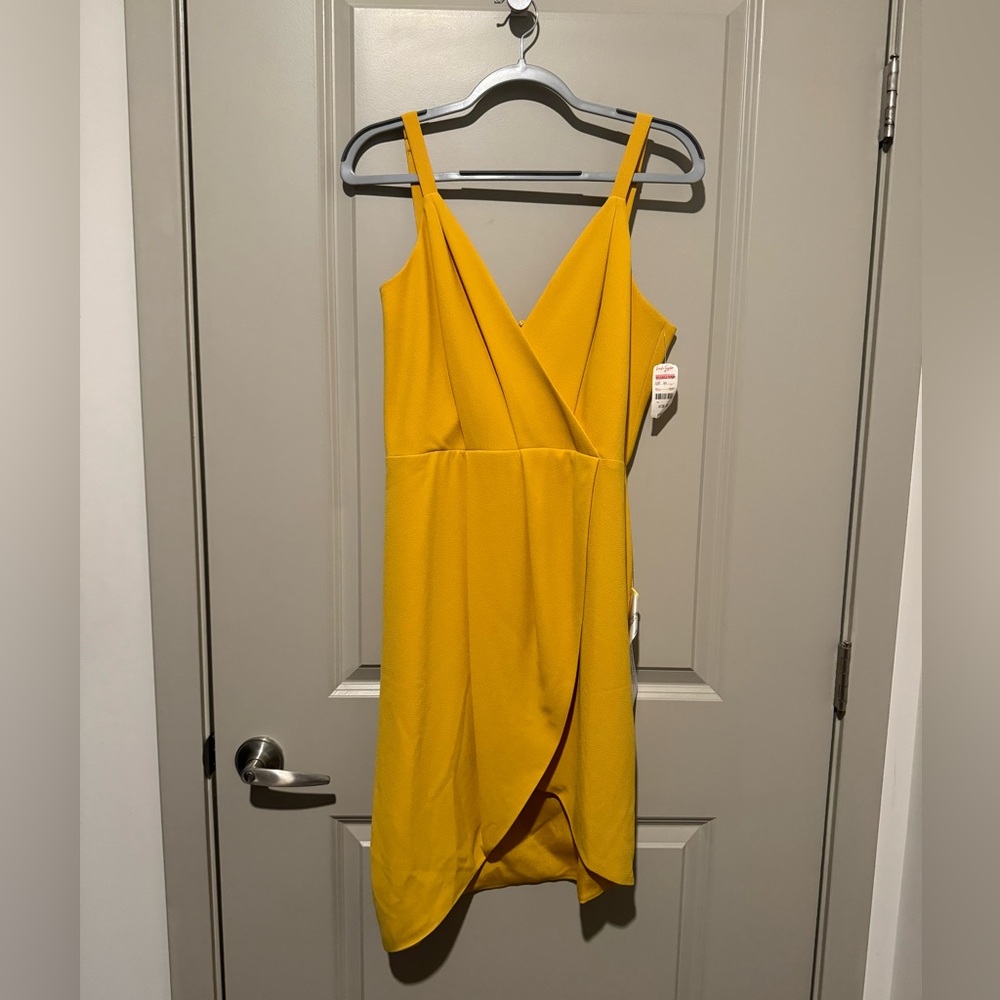 Dress the Population short faux wrap dress